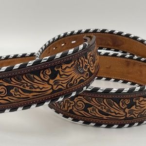 Vintage Tony Lama Men's Hand Tooled Leather Western Belt Size 40 NO BUCKLE